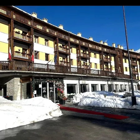 Maison Du Coeur - Spa, Gym E Aree Relax Apartment