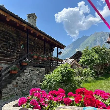 Maison Du Coeur - Spa, Gym E Aree Relax Appartement Champoluc